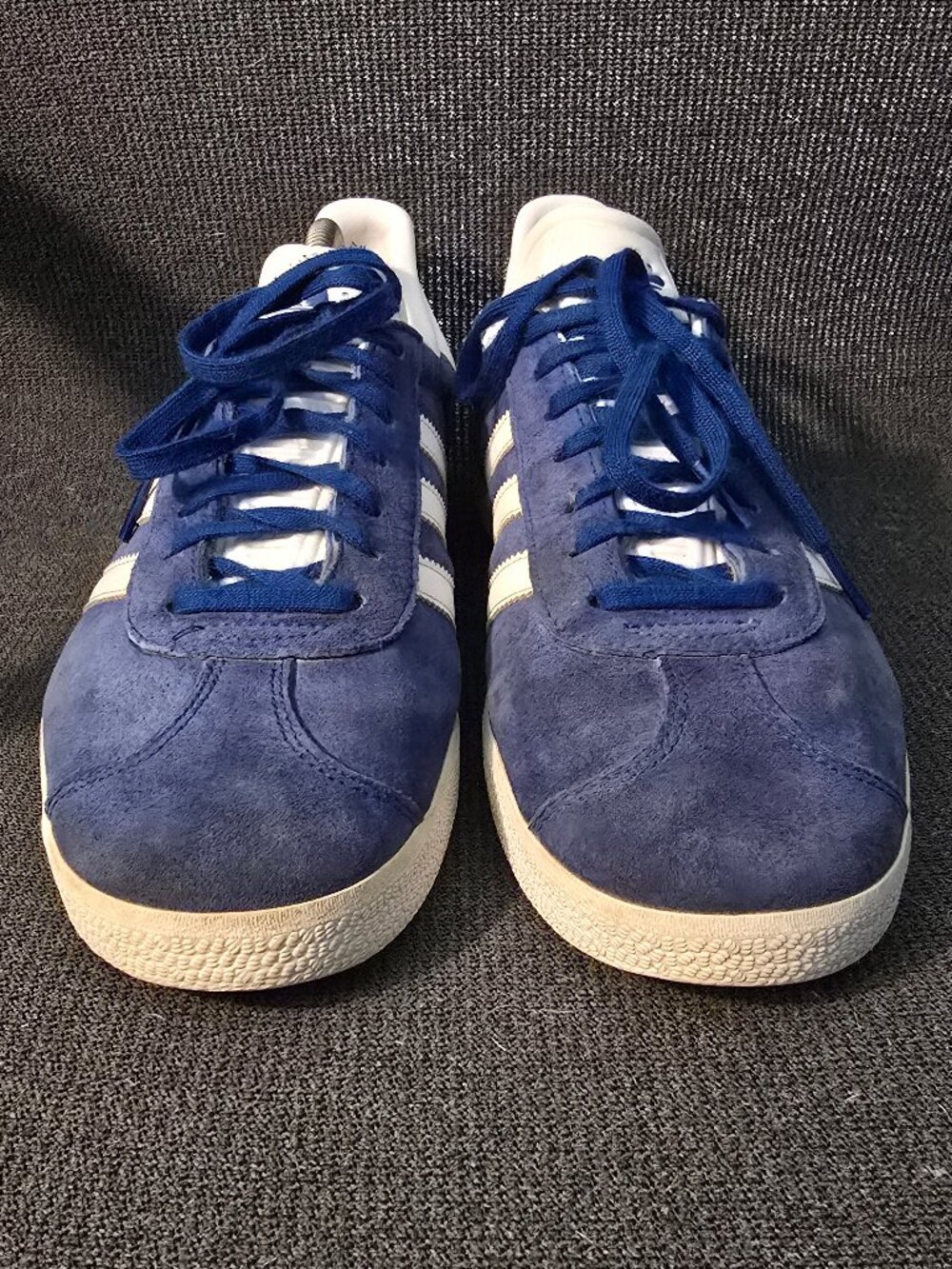 adidas Gazelle "Collegiate Royal Blue" Style: S76227 Men's 9.5 - Picture 2 of 9